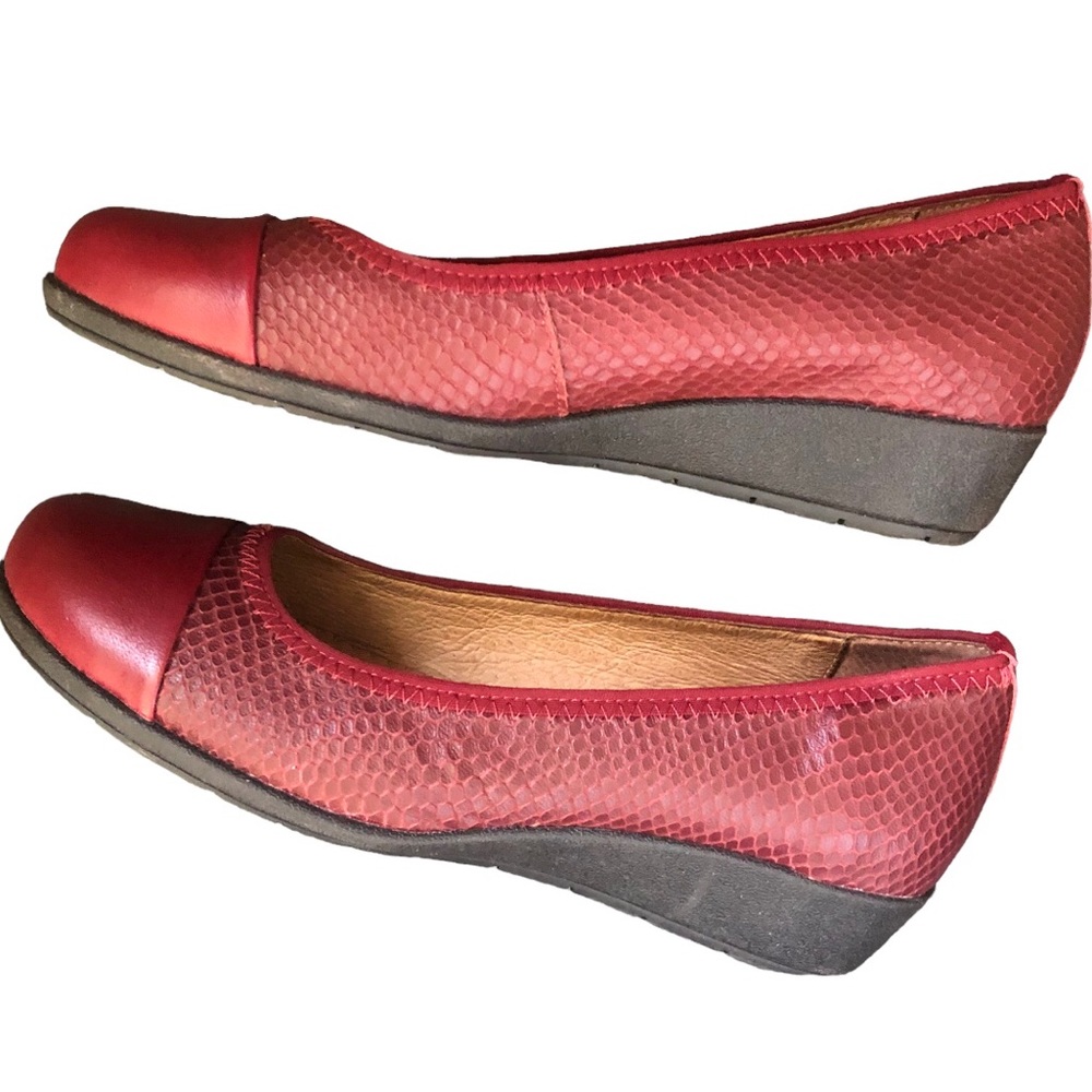 🌿 DIANA FERRARI 🌿 red snake skin wedge slip on shoes size 7 - Picture 4 of 7